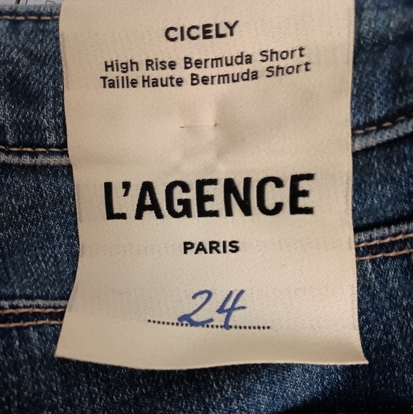 L'Agence Raw Hem High Rise Bermuda Shorts Size 24 MSRP $220 NWT - Picture 4 of 7